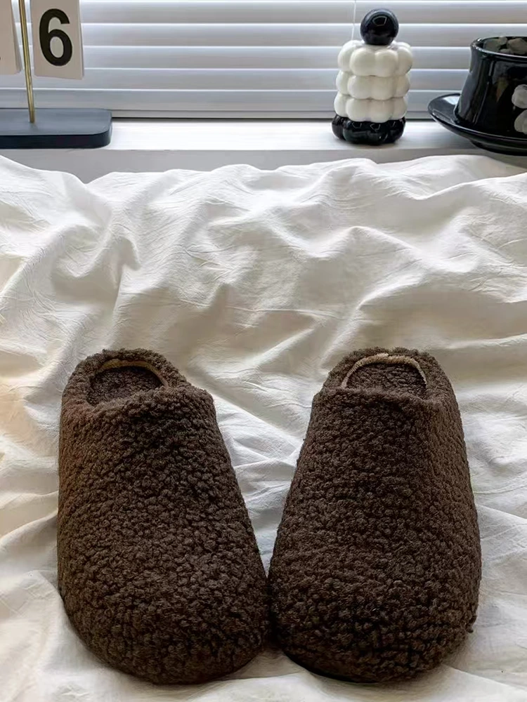Emakumeentzako zapatilak